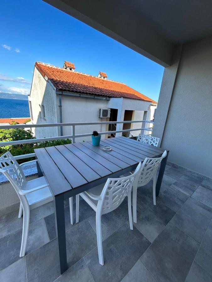 Susanj With Sea View Apartment *