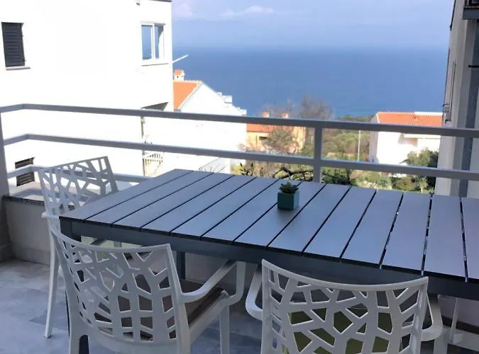 Apartment Susanj Ravni With Sea View